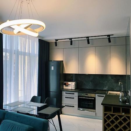 Sunny Apartment 5 Одесса Экстерьер фото